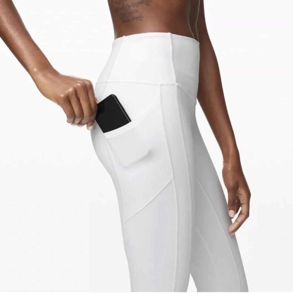 Lululemon Women US6 White High Rise All The Right Places Crop Legging Athleisure - Picture 2 of 9